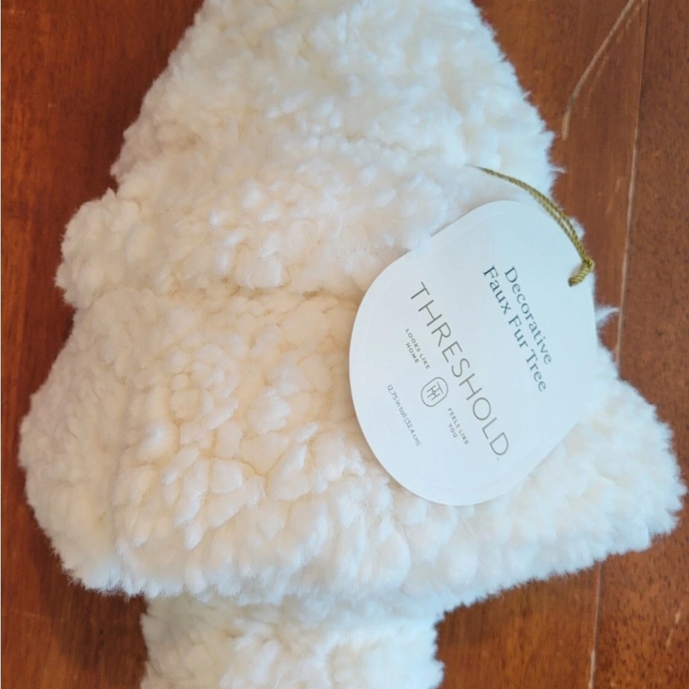 Threshold Faux Shearling Sherpa Tree Shaped Throw Pillow White Plush Christmas